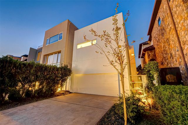 5426 Mcculloch Circle, Houston, TX 77056