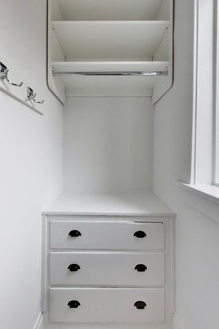 2114 W Byron Street 1, Chicago, IL 60618