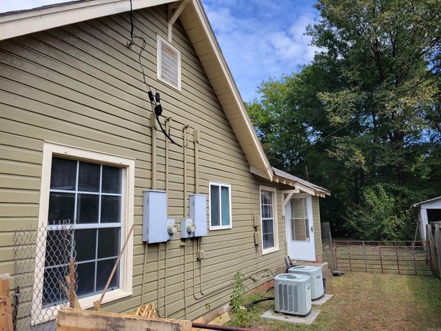 303 S St. Joseph Street, Morrilton, AR 72110