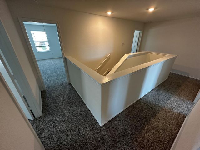 456 Sandringham LOOP, Kyle, TX 78640