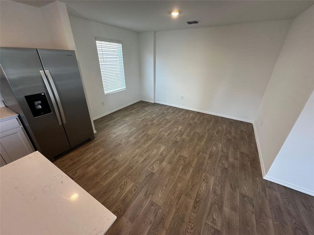 456 Sandringham LOOP, Kyle, TX 78640
