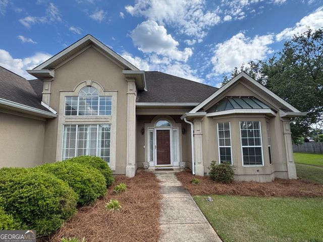 312 Twelve Oaks Drive, Warner Robins, GA 31088