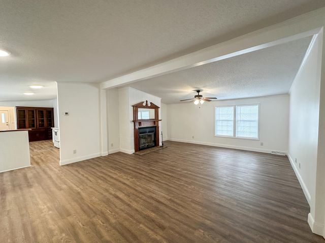 331 Ellen Lane, Gray, KY 40734