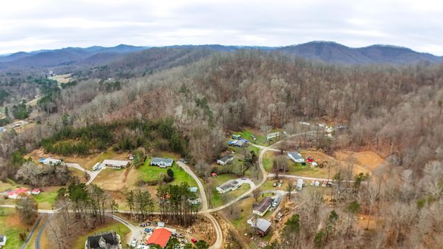 331 Ellen Lane, Gray, KY 40734