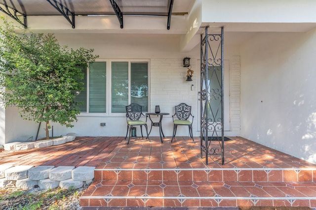 801 NE 19th Terrace, Fort Lauderdale, FL 33304