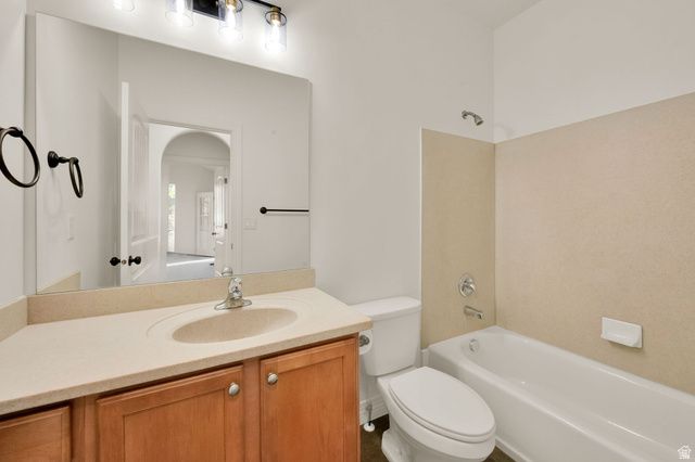 2826 W SHADY VIEW LN, Lehi, UT 84048