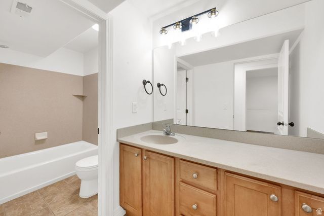 2826 W SHADY VIEW LN, Lehi, UT 84048