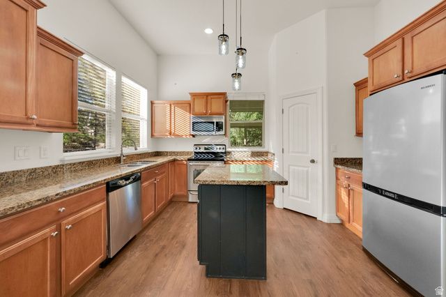 2826 W SHADY VIEW LN, Lehi, UT 84048