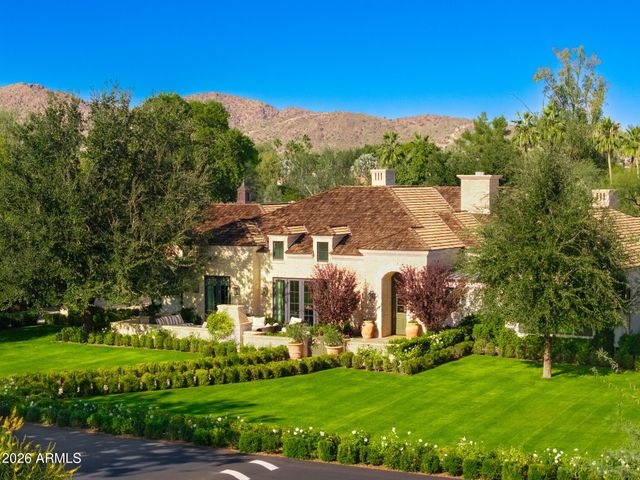 6702 E KASBA Circle, Paradise Valley, AZ 85253