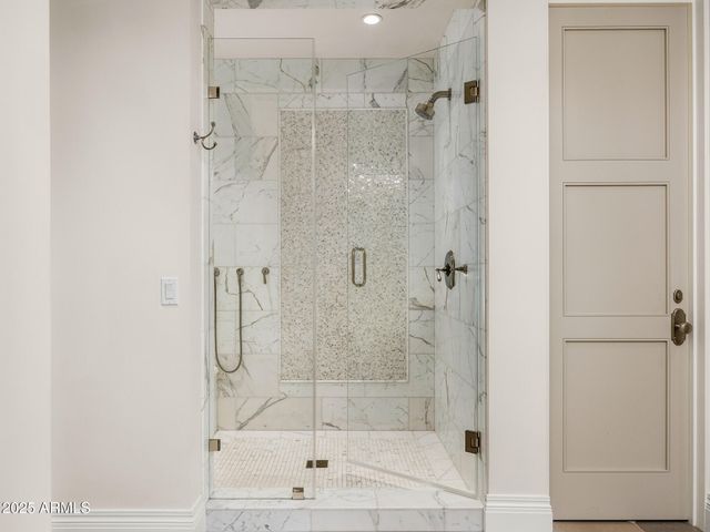 6702 E KASBA Circle, Paradise Valley, AZ 85253