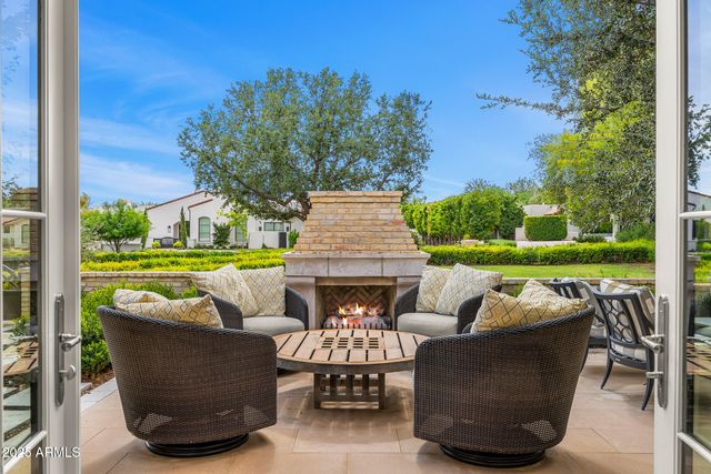 6702 E KASBA Circle, Paradise Valley, AZ 85253