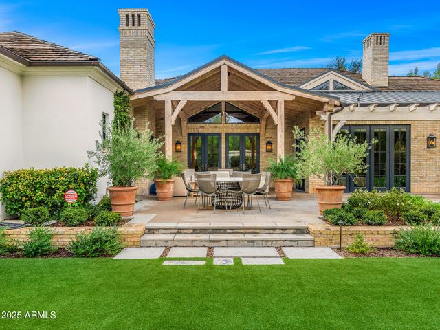 6702 E KASBA Circle, Paradise Valley, AZ 85253