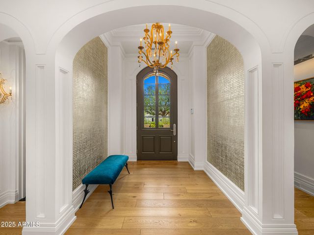 6702 E KASBA Circle, Paradise Valley, AZ 85253