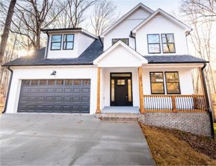 482 Carson Road, Pilot Mountain, NC 27041