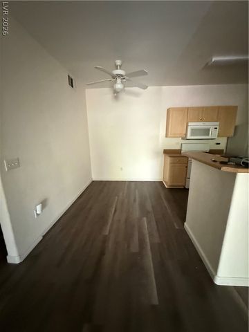 8250 North Grand Canyon Drive 2155, Las Vegas, NV 89166