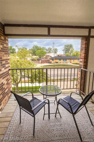 29948 Utica Road, Roseville, MI 48066