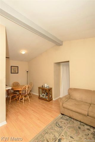 29948 Utica Road, Roseville, MI 48066