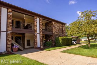 29948 Utica Road, Roseville, MI 48066
