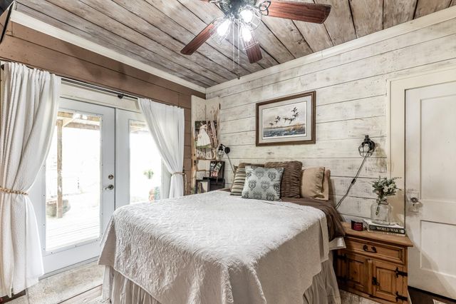 25790 Lakeside Drive, Hockley, TX 77447