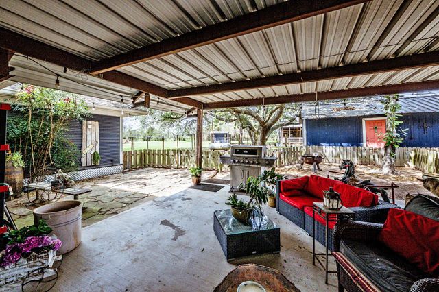 25790 Lakeside Drive, Hockley, TX 77447