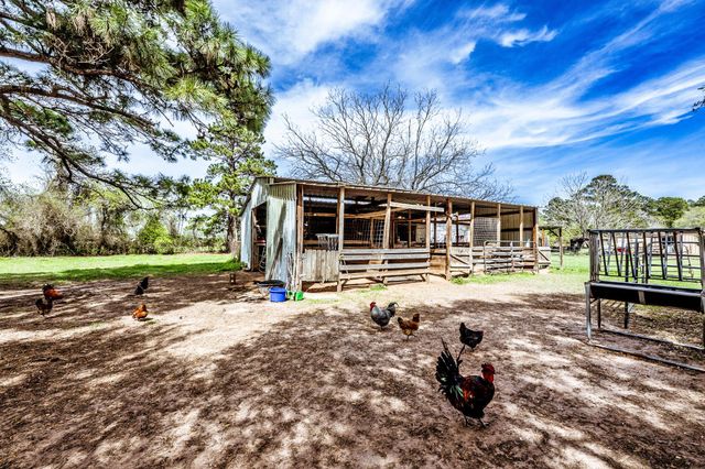 25790 Lakeside Drive, Hockley, TX 77447