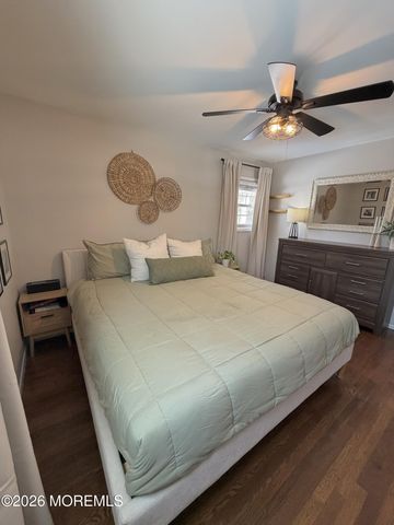 43 Lake Drive, Howell, NJ 07731