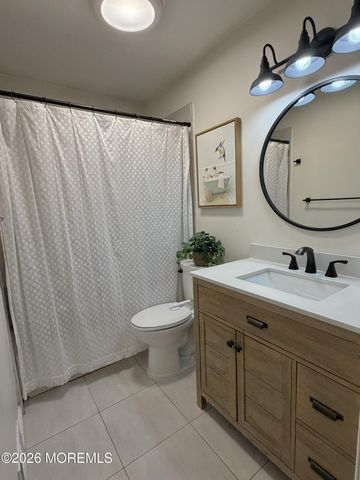 43 Lake Drive, Howell, NJ 07731