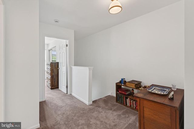 122 LONGFORD RD, West Chester, PA 19380