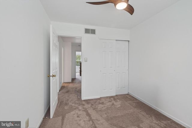 122 LONGFORD RD, West Chester, PA 19380