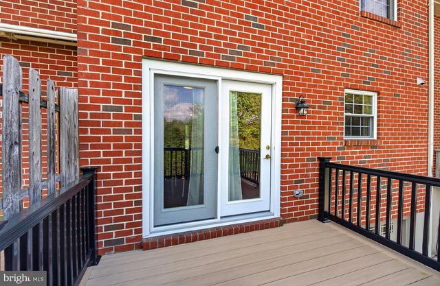 122 LONGFORD RD, West Chester, PA 19380