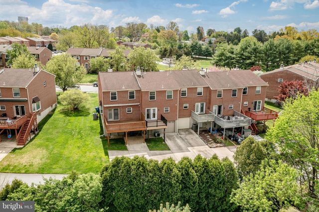 122 LONGFORD RD, West Chester, PA 19380