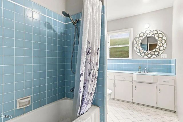 209 Carol Drive, Ventura, CA 93003