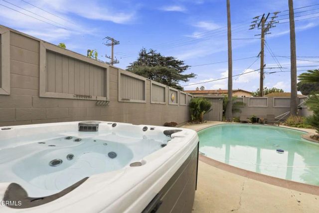 209 Carol Drive, Ventura, CA 93003