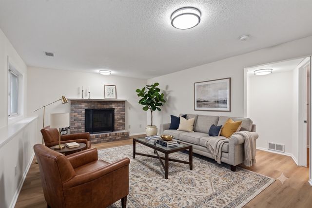 3924 51st Avenue N, Brooklyn Center, MN 55429
