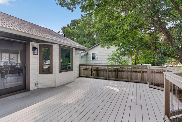 3924 51st Avenue N, Brooklyn Center, MN 55429