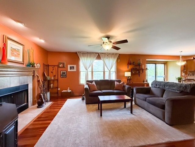 26217 S Rachael Drive, Channahon, IL 60410