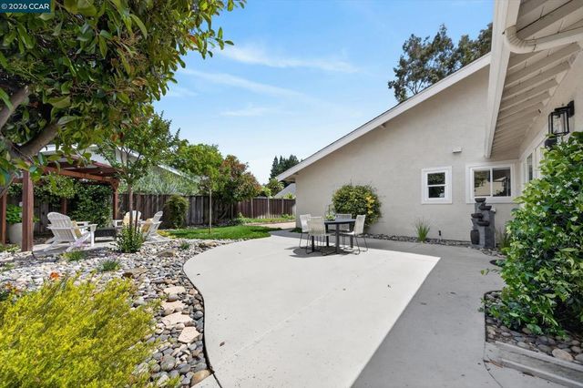 1113 Delta Way, Danville, CA 94526