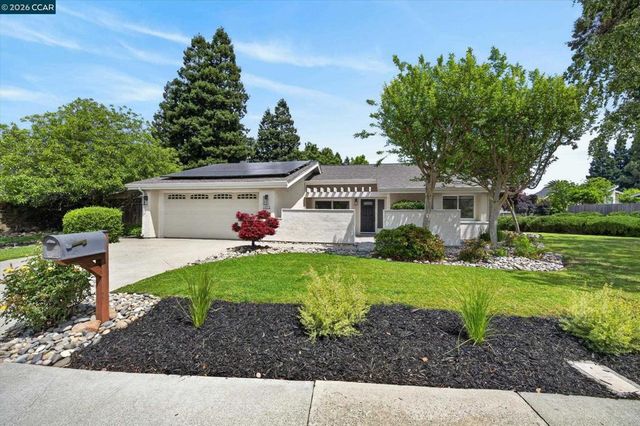 1113 Delta Way, Danville, CA 94526