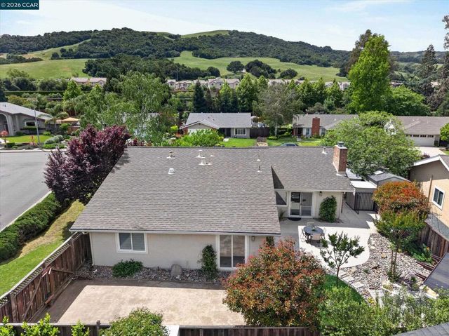 1113 Delta Way, Danville, CA 94526