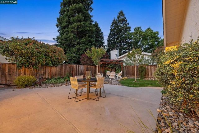 1113 Delta Way, Danville, CA 94526