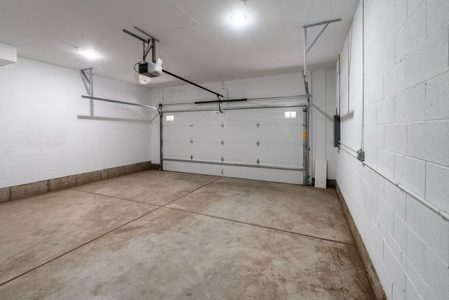 2631 S Throop Street A, Chicago, IL 60608