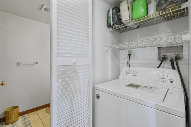 6254 Seven Springs Boulevard C, Greenacres, FL 33463