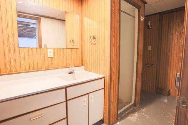 522 E Walnut Street, River Falls, WI 54022