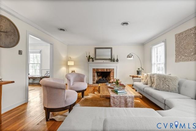 3923 Cresthill Rd, Chester, VA 23831