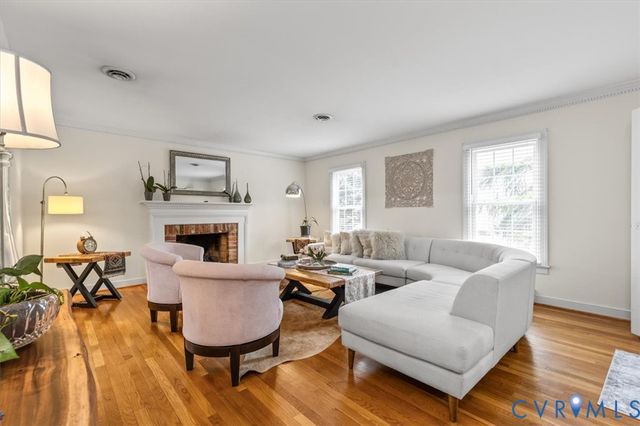 3923 Cresthill Rd, Chester, VA 23831