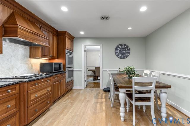 3923 Cresthill Rd, Chester, VA 23831