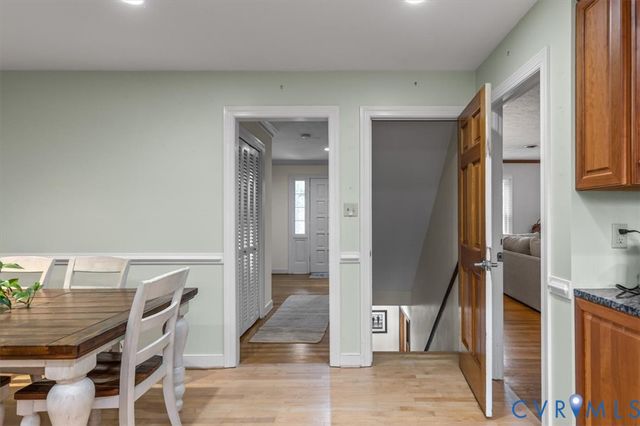 3923 Cresthill Rd, Chester, VA 23831