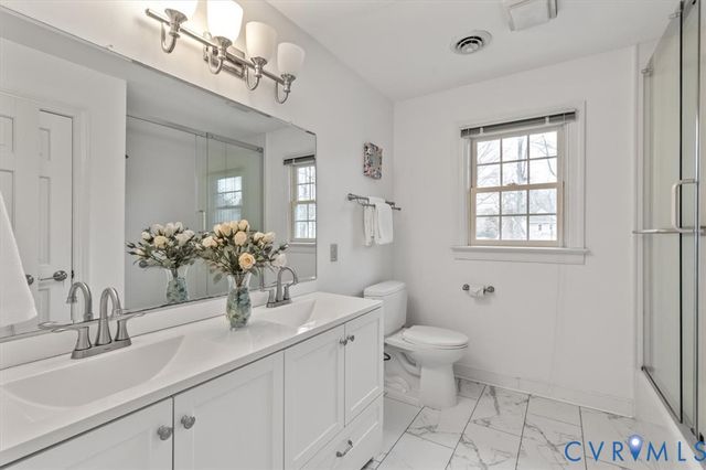 3923 Cresthill Rd, Chester, VA 23831