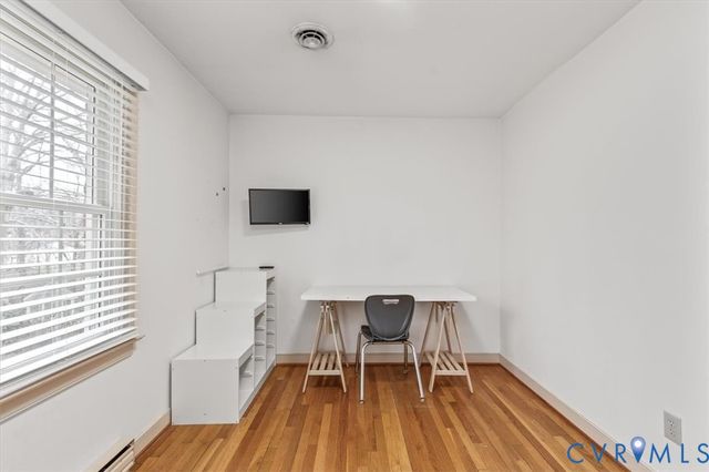 3923 Cresthill Rd, Chester, VA 23831