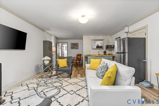 3923 Cresthill Rd, Chester, VA 23831